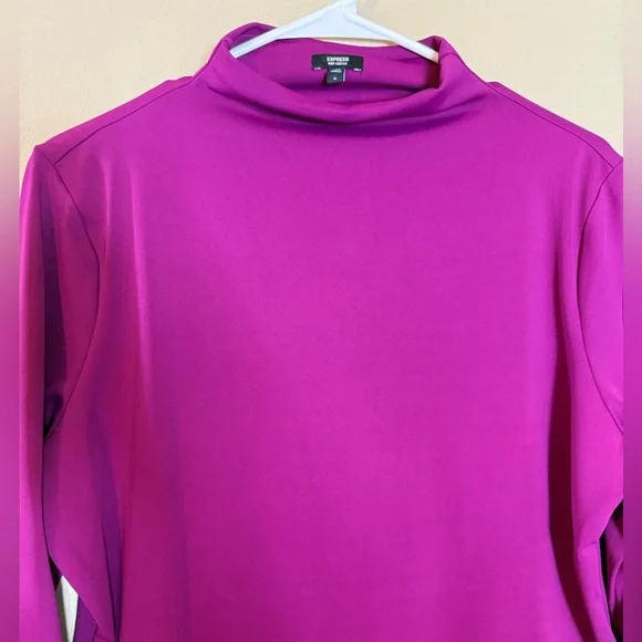 Express body contour size extra large bodysuit - Picture 2 of 6